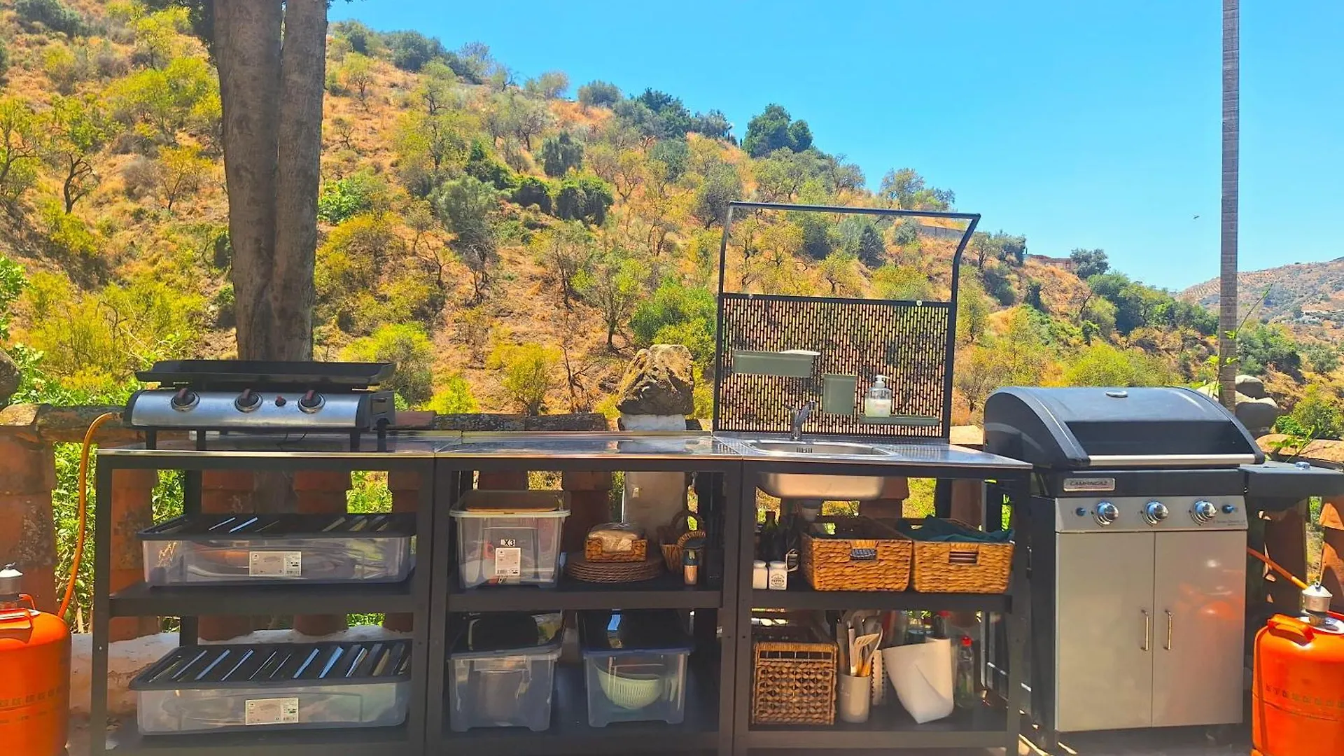 Bed & Breakfast Finca Los Burros Totalan Spain